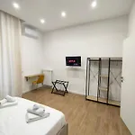 Nunziatina Ai Spagnoli 4* Neapel