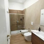 Nunziatina Ai Spagnoli 4* Neapel