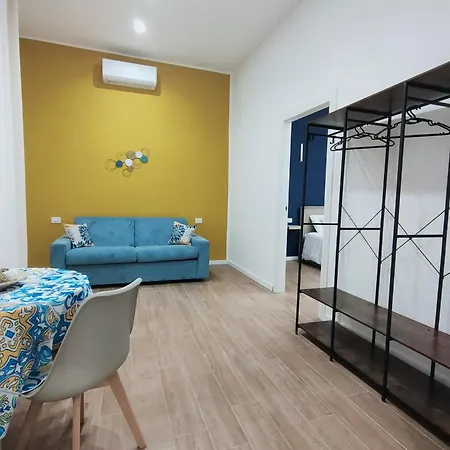 Nunziatina Ai Spagnoli נאפולי