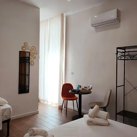 Nunziatina Ai Spagnoli Neapel